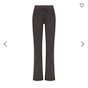 SKIMS French Terry Low Rise Pants in Iron